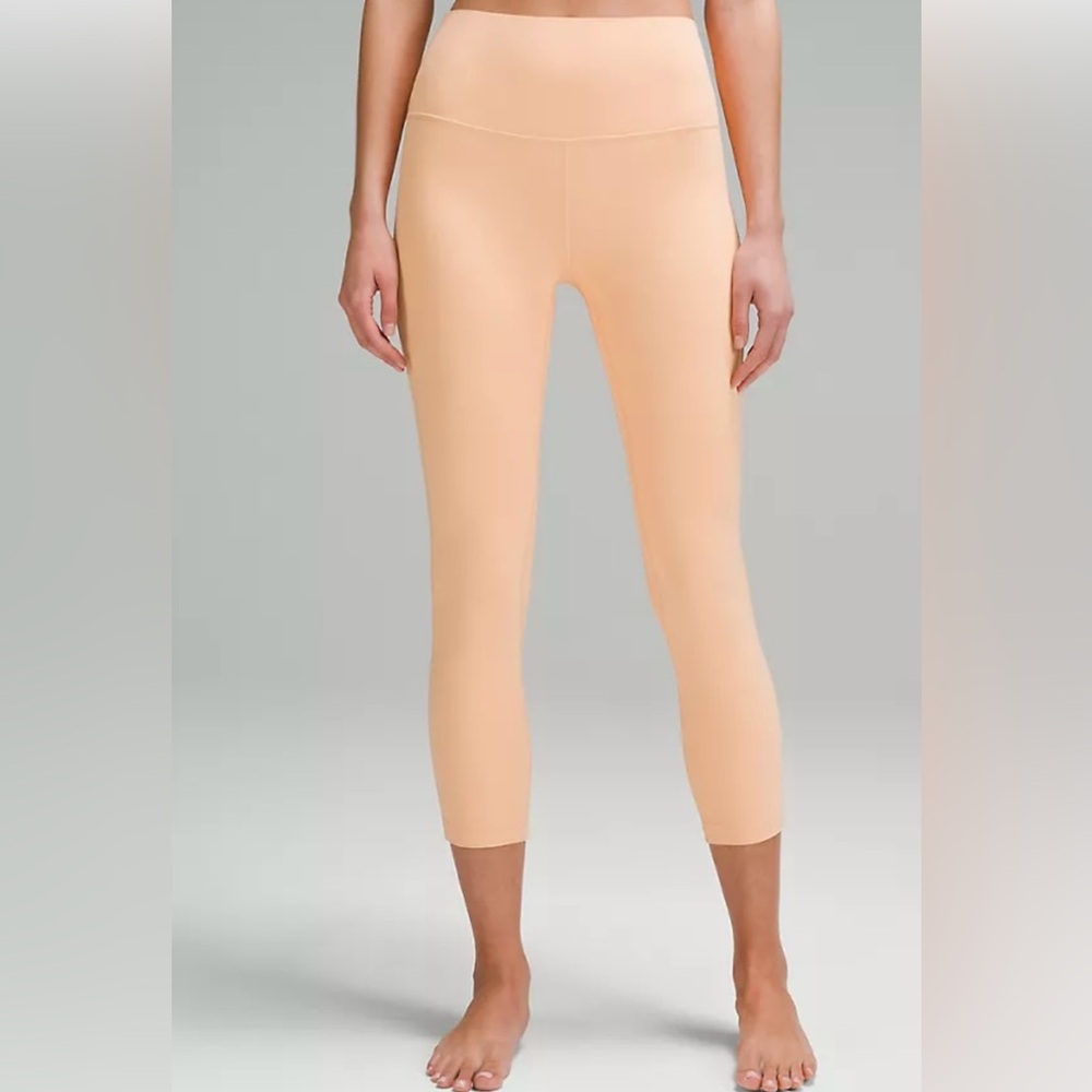 Lululemon Align high-rise crop 23” size 4